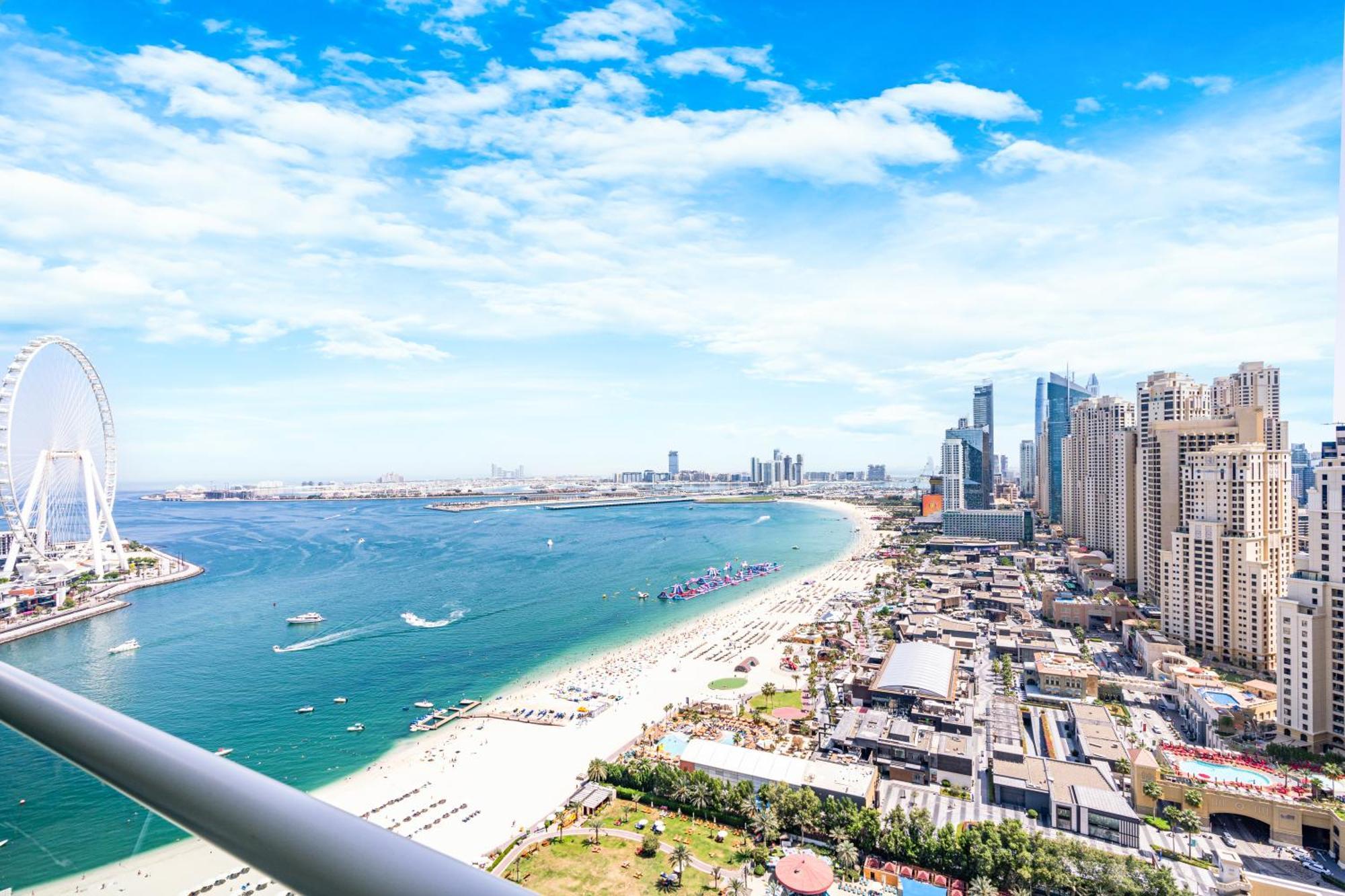 Apartment Jbr With Incredible View & Private
